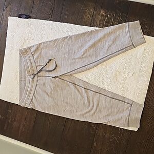Lululemon crops